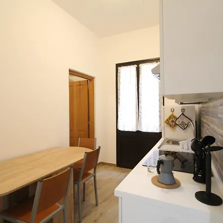 Anca Palace 2p Apartment