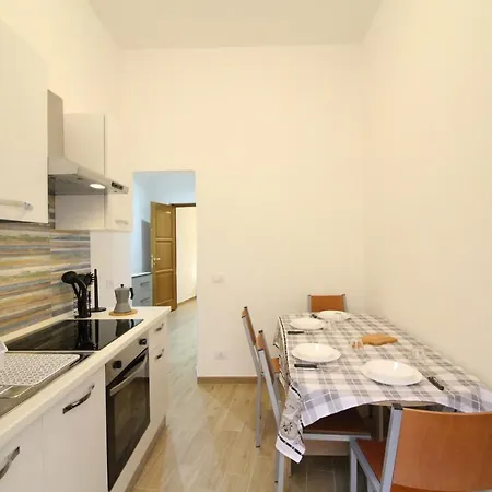 Anca Palace 2p Apartment Trapani